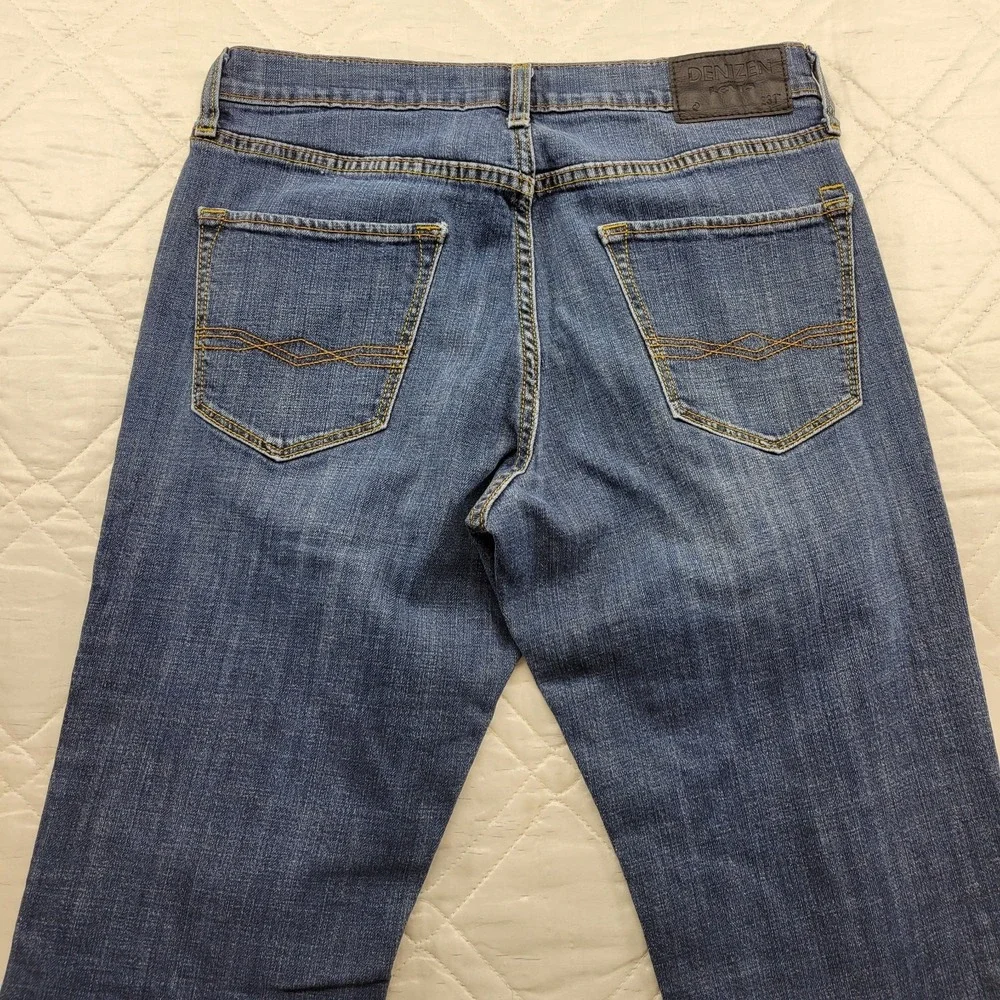 Denizen by Levis 231 Athletic Fit blue jeans size 30X32
